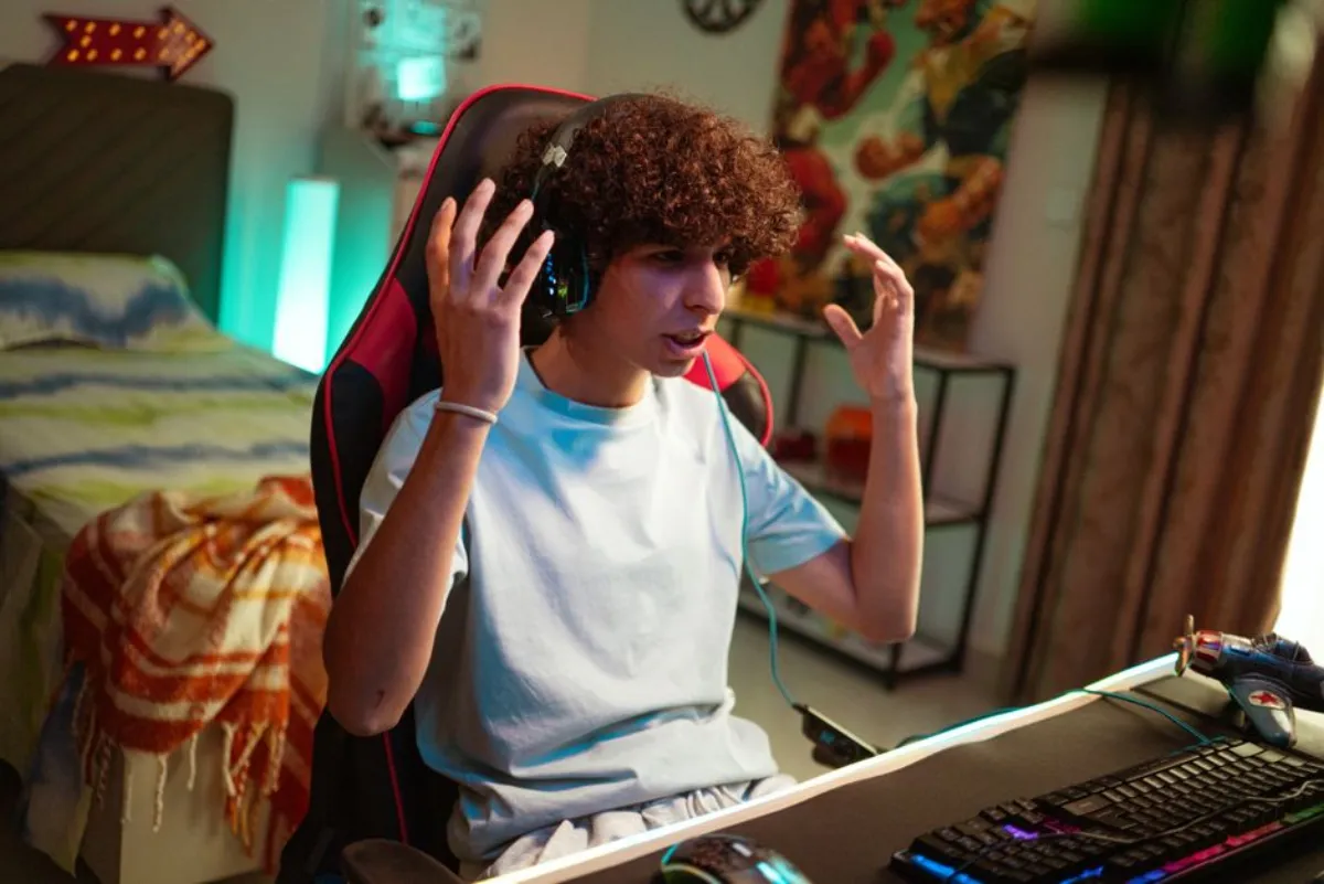 gaming streamer